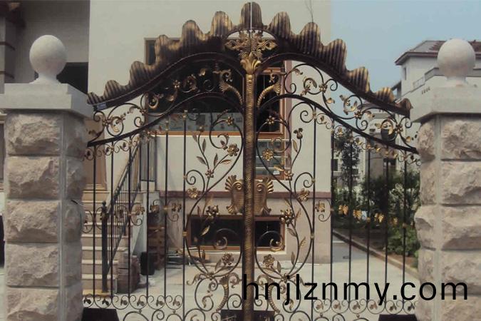  鐵藝大門(men)