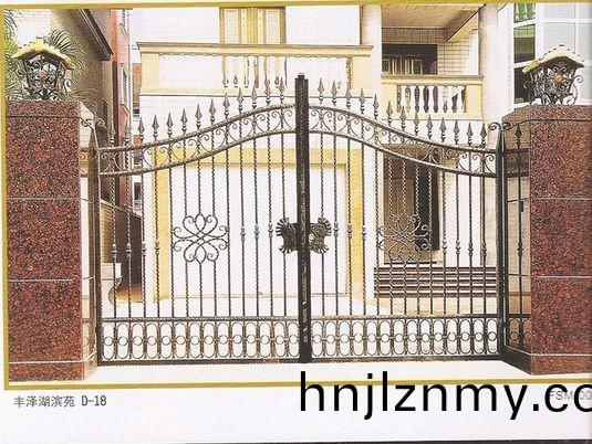  鐵藝大門